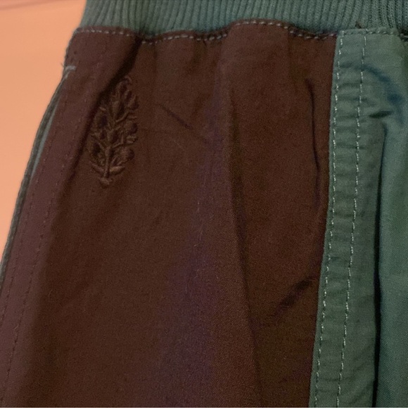 Free People! FP Movement Mesmerize Me Colorblock Pants In Spruced Up Color NWOT! - Picture 5 of 6